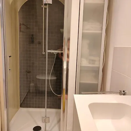 Apartment Colaela